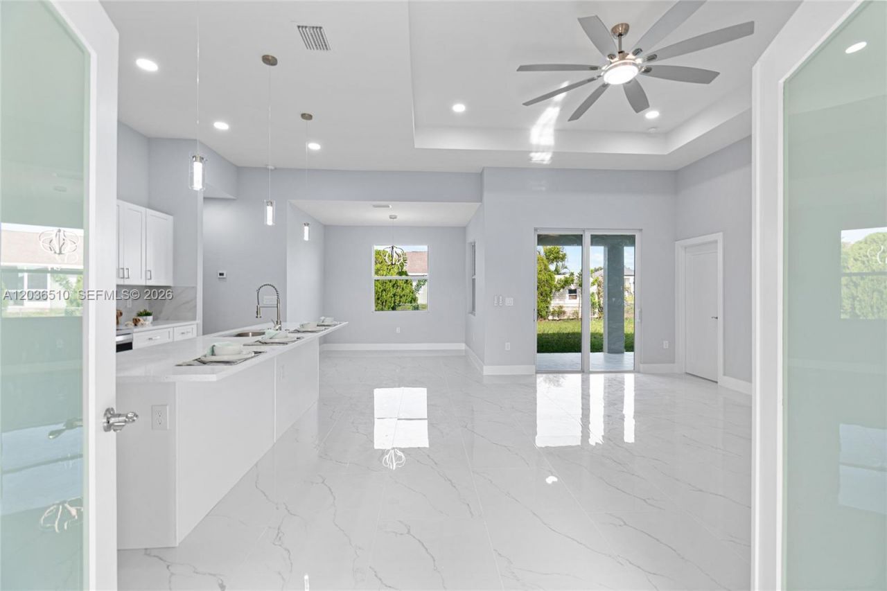 804 Curtis Ave N , Lehigh Acres, FL 33971 Photo