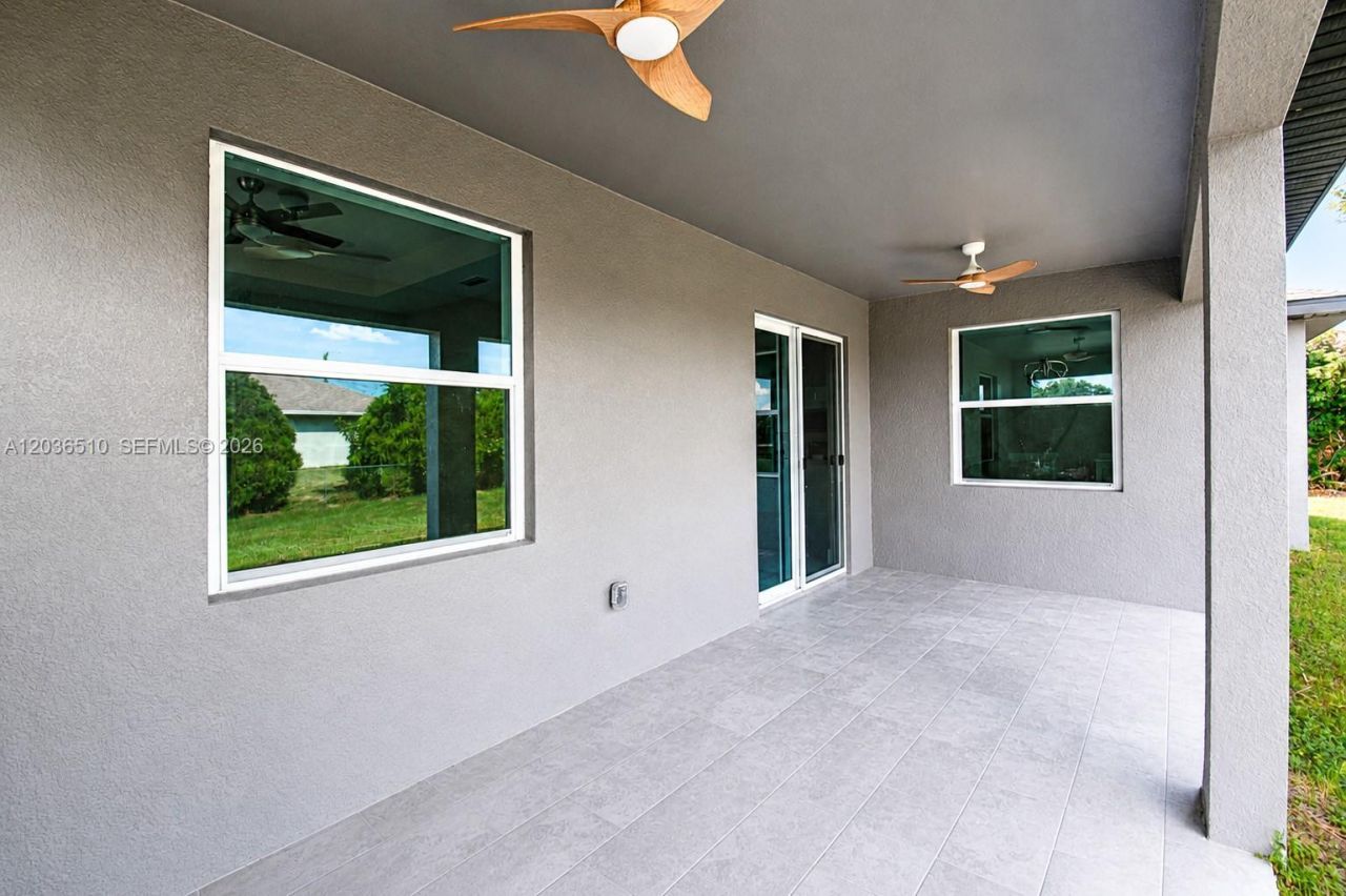 804 Curtis Ave N , Lehigh Acres, FL 33971 Photo
