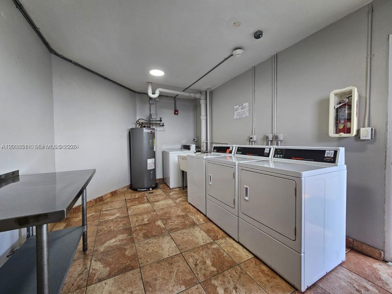 1770 NE 191st St, Unit 700-1, Miami, FL 33179 Photo