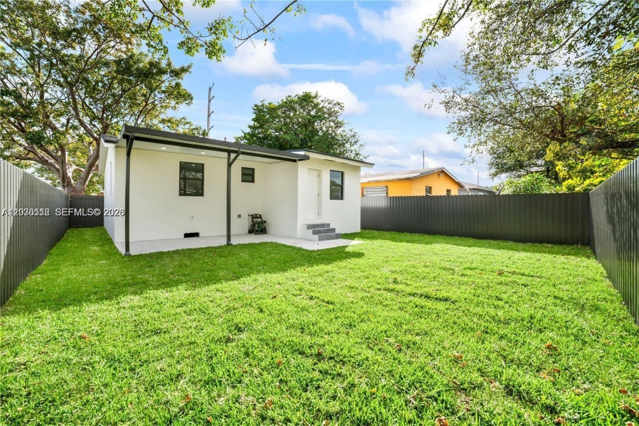 1739 NW 67th St , Miami, FL 33147 Photo