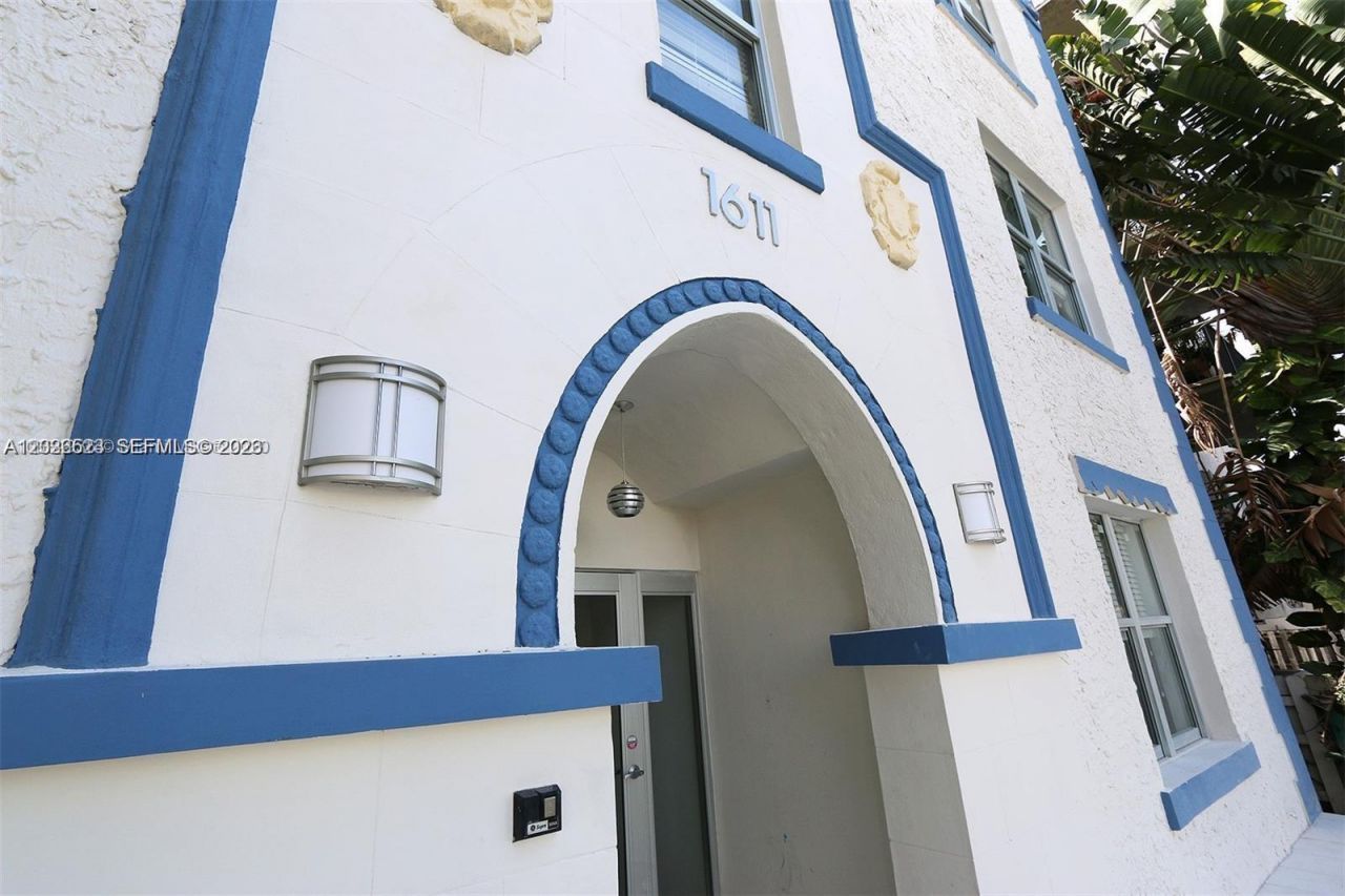 1611 Meridian Ave, Unit 202, Miami Beach, FL 33139 Photo