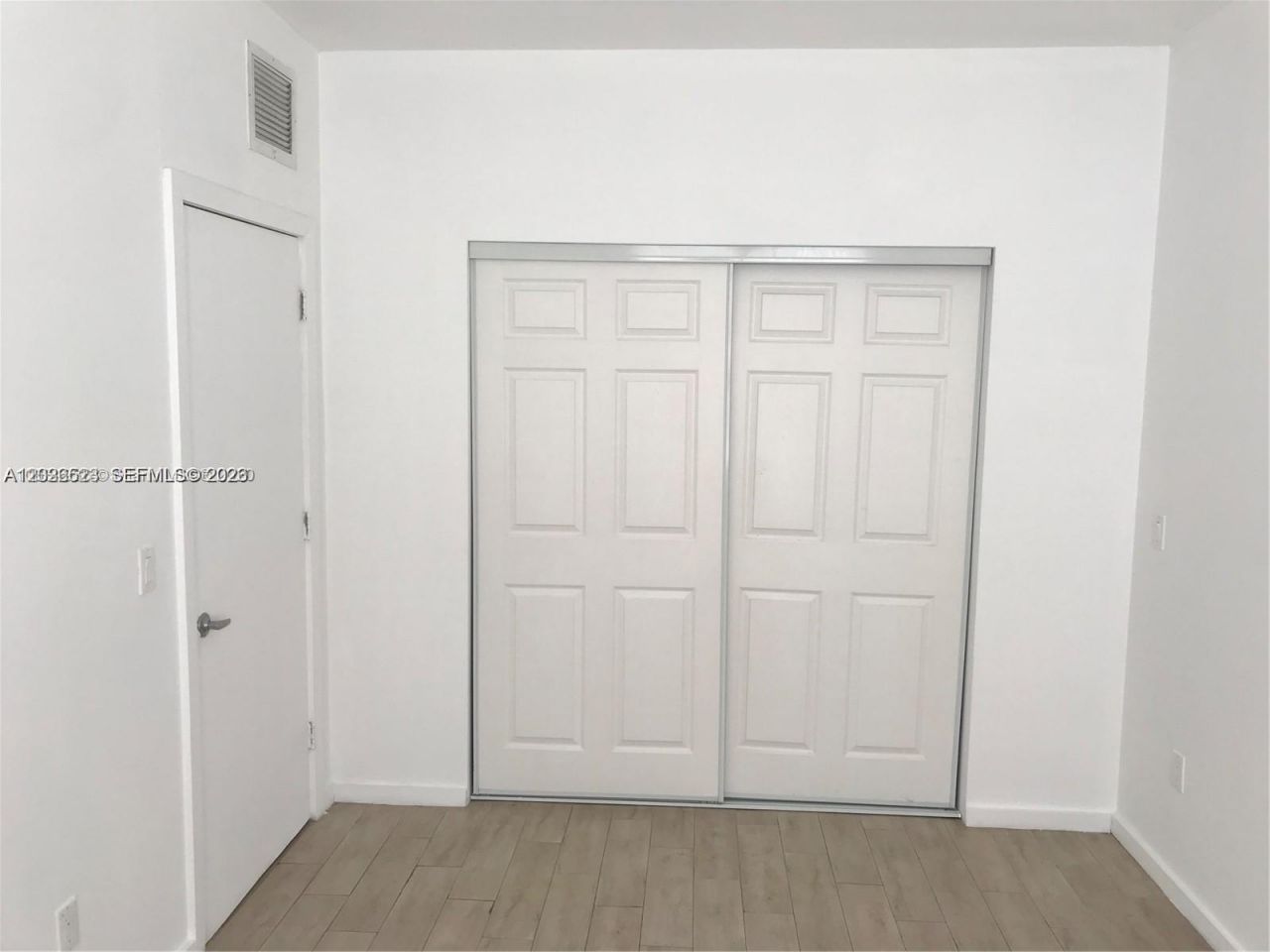 1611 Meridian Ave, Unit 202, Miami Beach, FL 33139 Photo