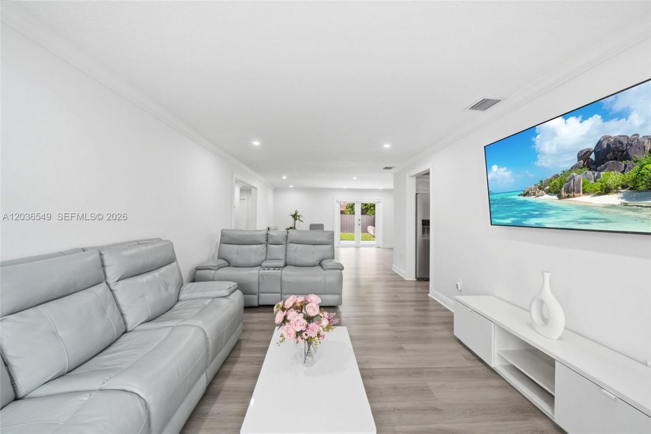 881 NW 133rd Ave, Miami, FL 33182 Photo