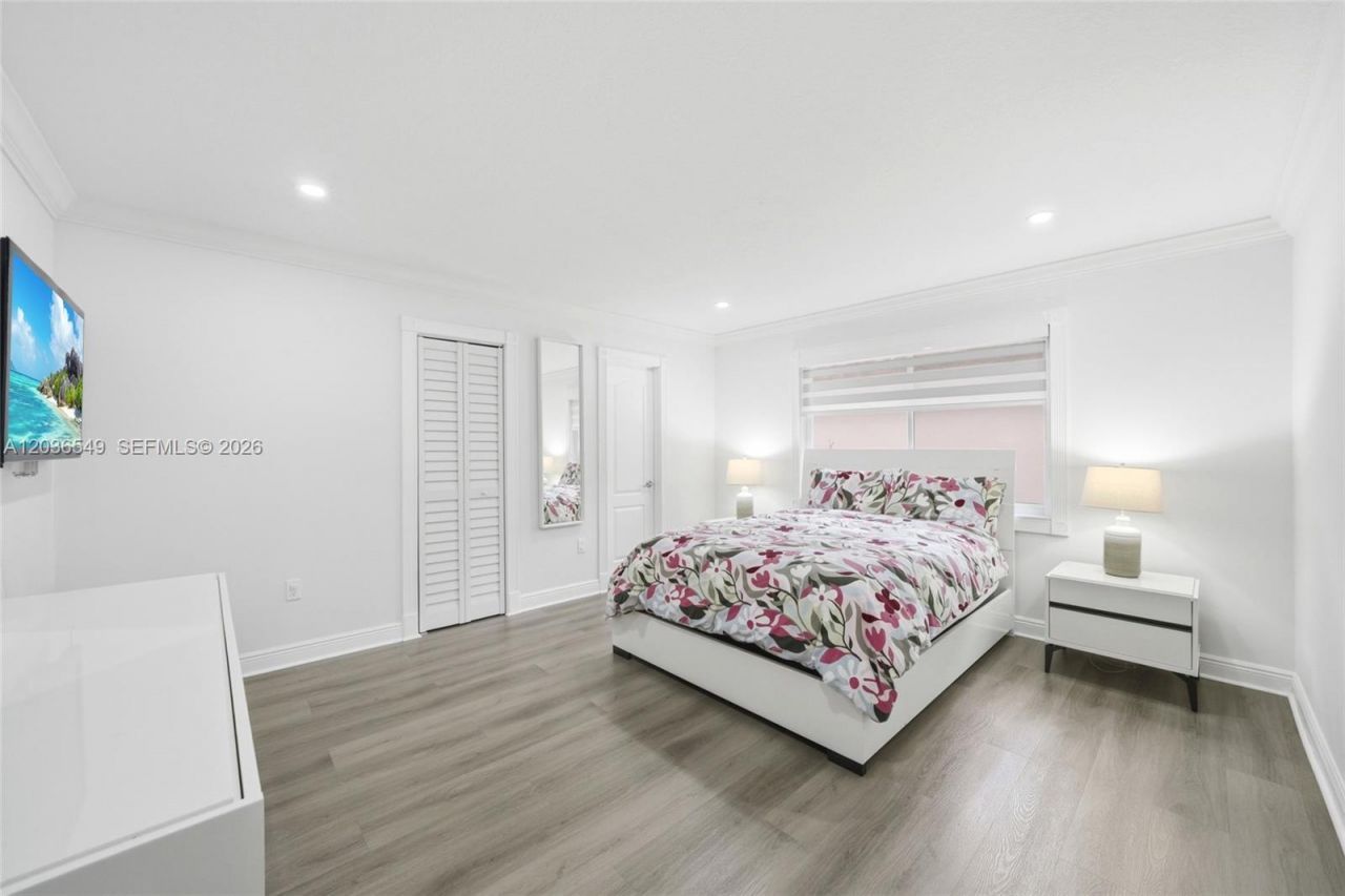 881 NW 133rd Ave, Miami, FL 33182 Photo