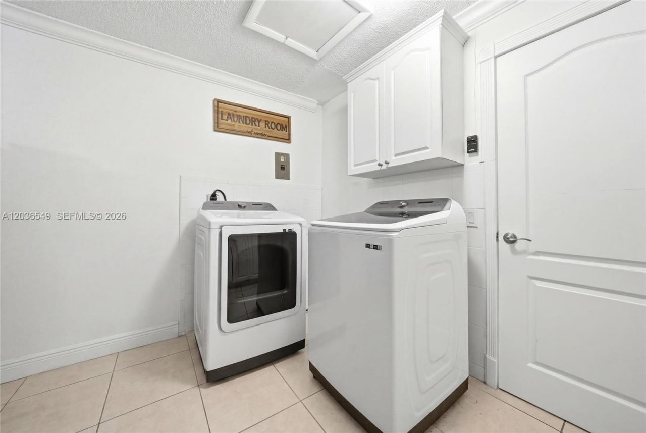881 NW 133rd Ave, Miami, FL 33182 Photo