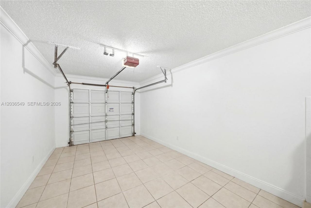 881 NW 133rd Ave, Miami, FL 33182 Photo