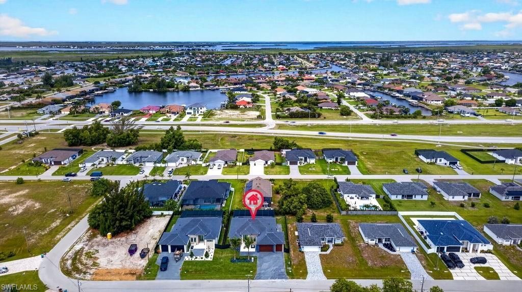 422 SW 31st Ave, Cape Coral, FL 33991 Photo