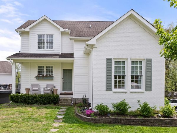 5505 Knob Rd , Nashville, TN 37209