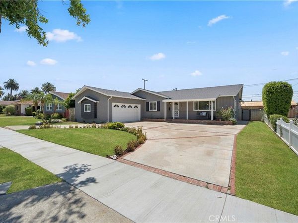 402 E Hoover Avenue, Orange, CA 92867