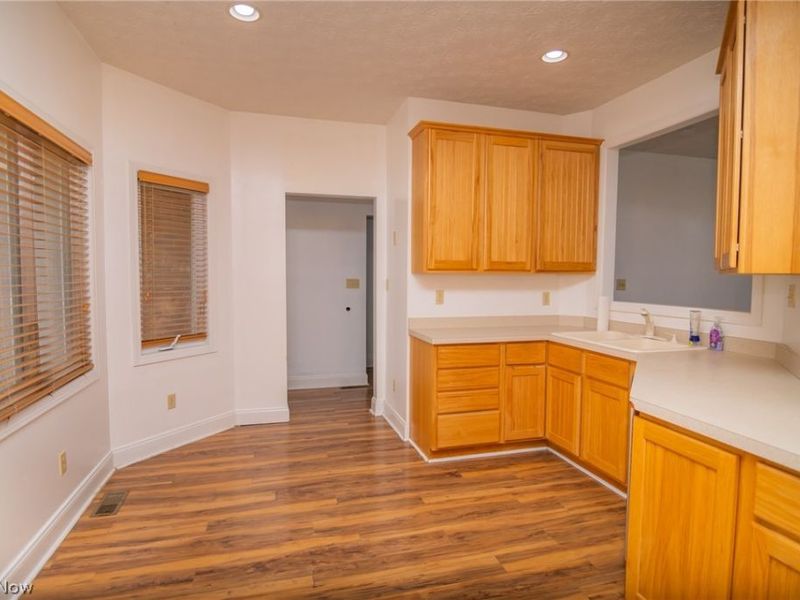 46111 Country Lake Drive, Saint Clairsville, OH 43950 Photo 16
