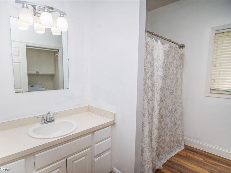 46111 Country Lake Drive, Saint Clairsville, OH 43950 Photo 24