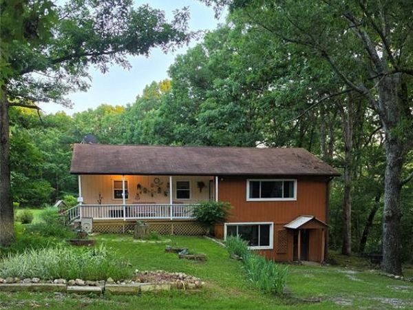 5072 Oak Tree Lane , House Springs, MO 63051