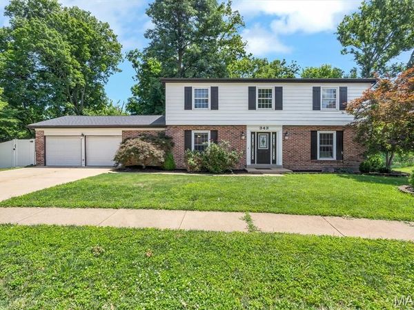 343 Ridge Trail Drive, Chesterfield, MO 63017