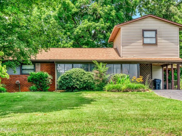 3107 Myrtlewood Drive, Knoxville, TN 37921