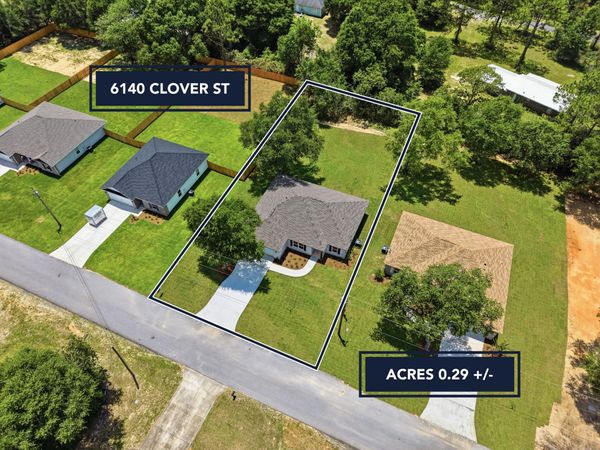 6140 Clover Street, Crestview, FL 32539