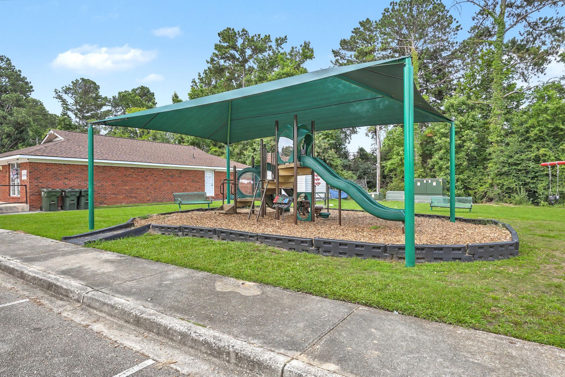 1001 Colonial Pines Drive Photo 46