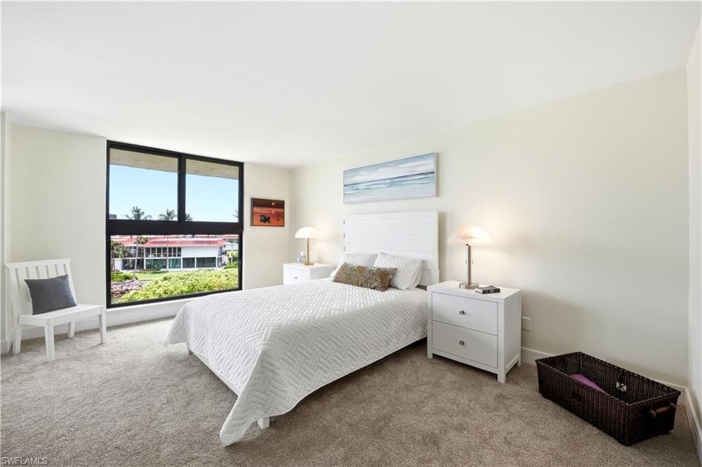2316 Gulf Shore Blvd N, Unit 411, Naples, FL 34103 Photo