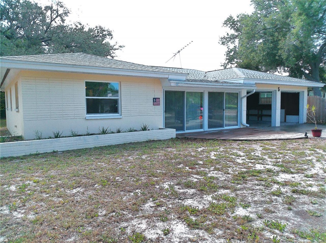 5 N KEYSTONE DRIVE  primary photo