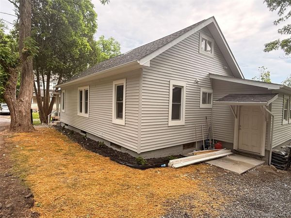 20 Nevins Street, Ellenville, NY 12428