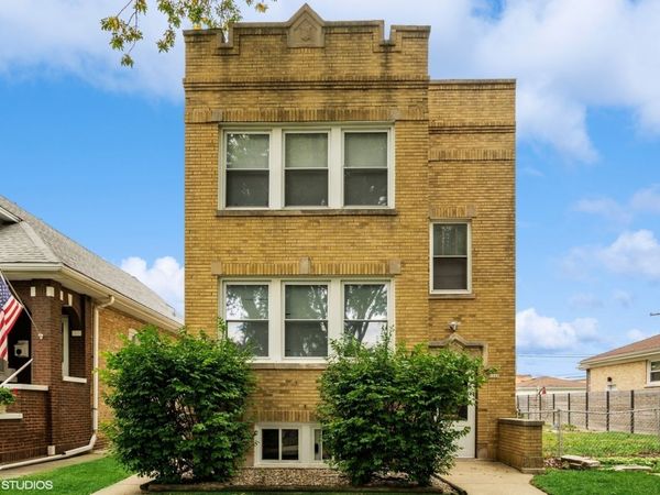 5442 N Ludlam Avenue, Chicago, IL 60630