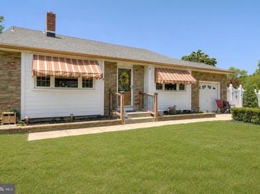 103 BARCLAY DRIVE , BLACKWOOD, NJ 08012