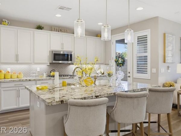 10175 Knotty Skye Avenue, Las Vegas, NV 89166