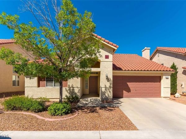 8712 Cypresswood Avenue , Las Vegas, NV 89134