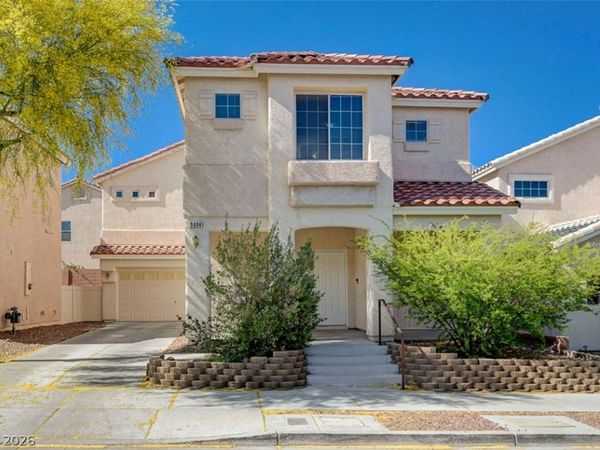 9004 Snowtrack Avenue , Las Vegas, NV 89149