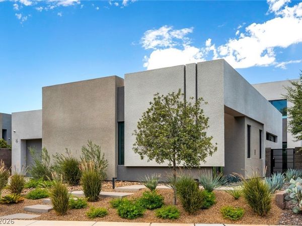 16 Canyon Shores Place, Henderson, NV 89011