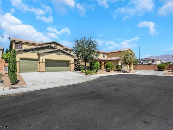 6737 Guidestar Street , North Las Vegas, NV 89084