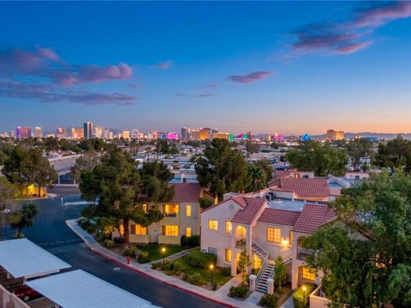 4823 S Torrey Pines Drive , Unit 203, Las Vegas, NV 89103