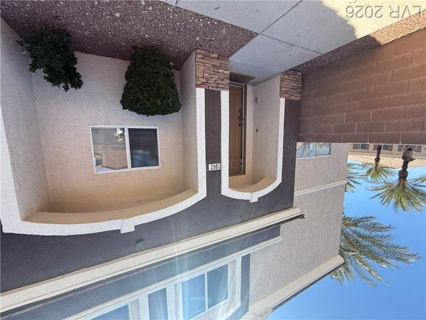 9303 Gilcrease Avenue, Unit 1042, Las Vegas, NV 89149