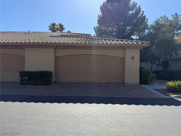 2050 W WARM SPRINGS Road , Unit 2921, Henderson, NV 89014