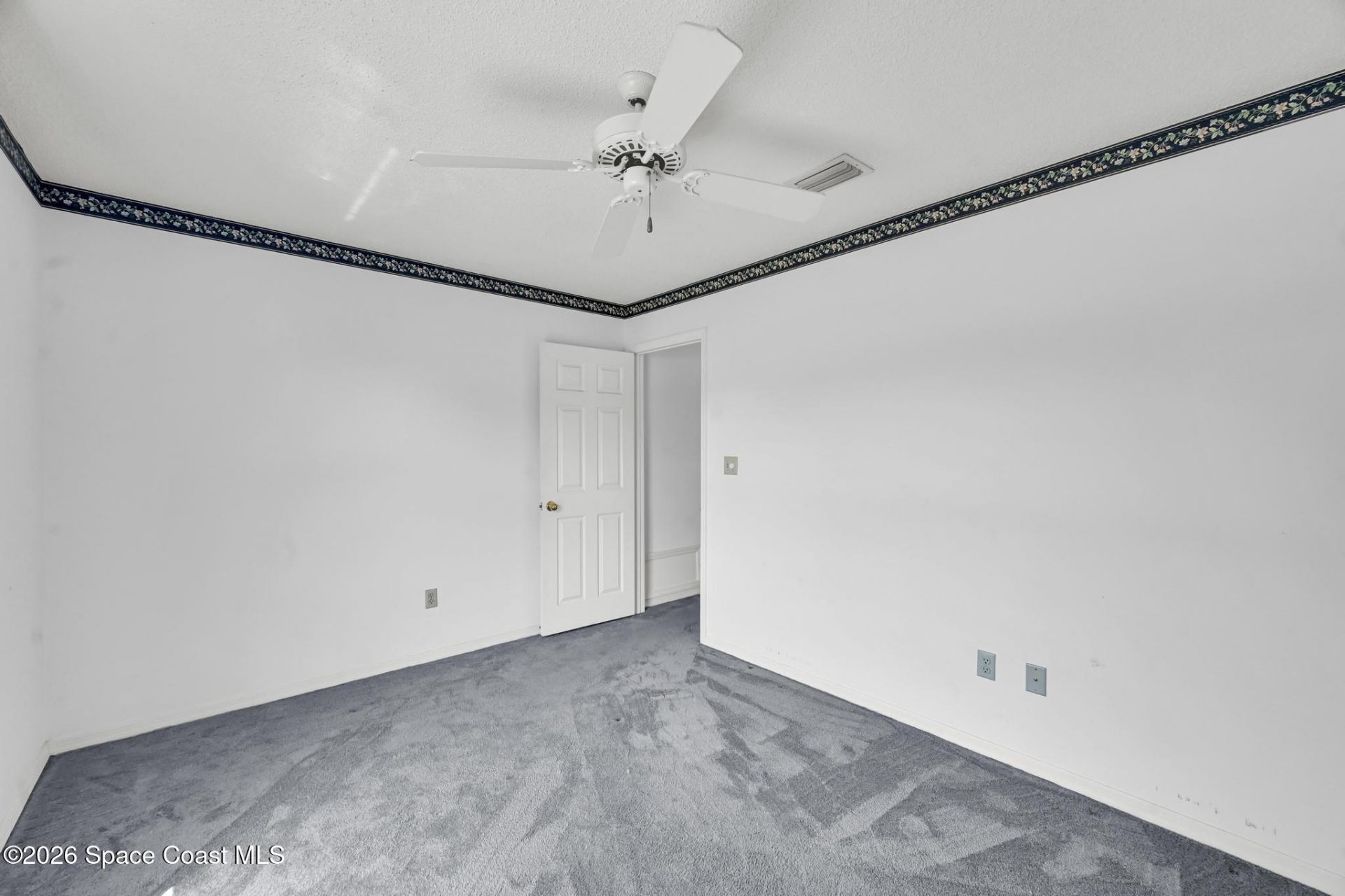 650 Helicon Terrace , Sebastian, FL 32958 Photo