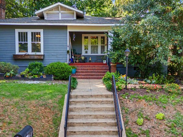 823 6th Avenue N, Columbus, MS 39701