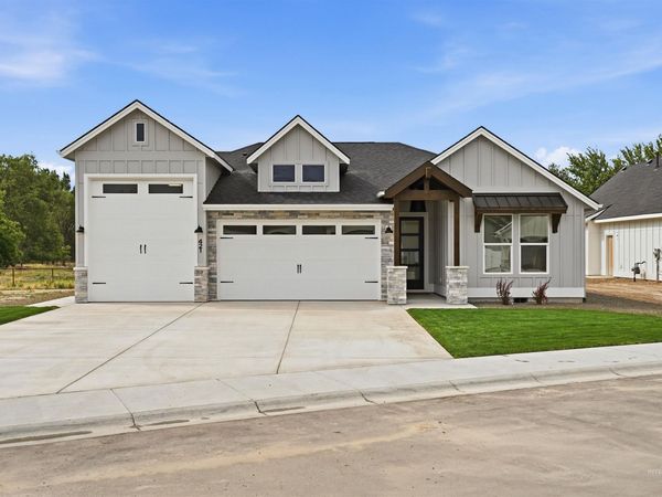 421 W Millstone St, Middleton, ID 83644