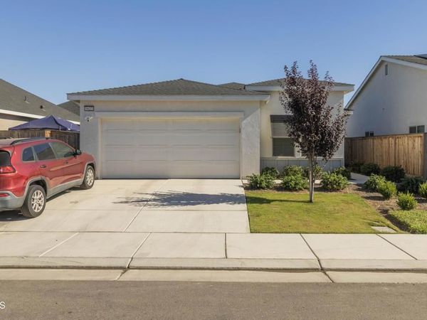 9627 Maple Terrace Lane , Shafter, CA 93263