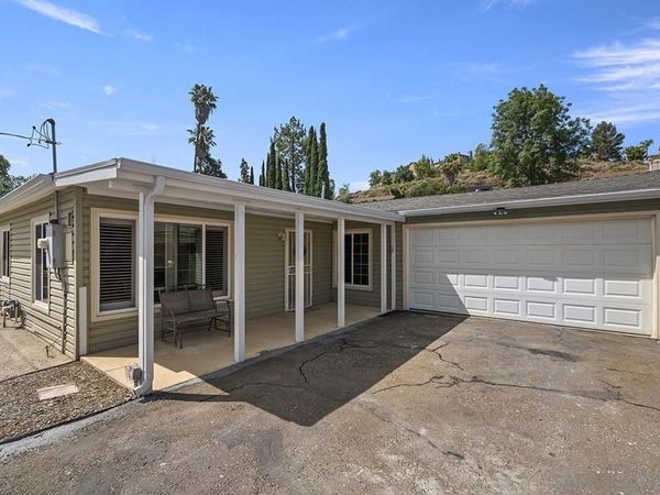 1157 Via Loma Vista , El Cajon, CA 92019