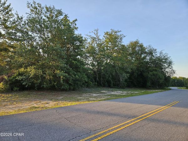 Lot 27 Gables Boulevard , Chipley, FL 32428