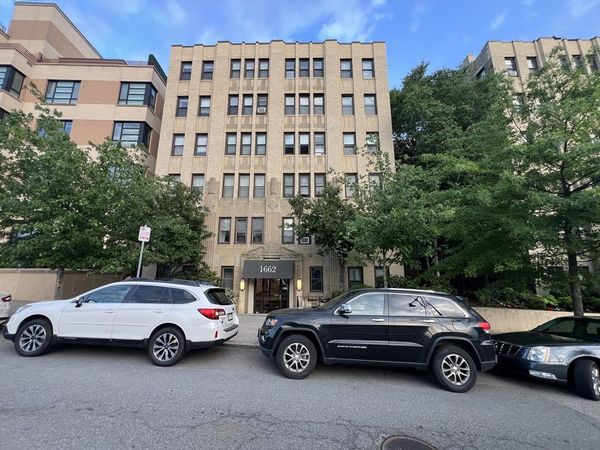 1662 Commonwealth Ave., Unit 45, Boston, MA 02135