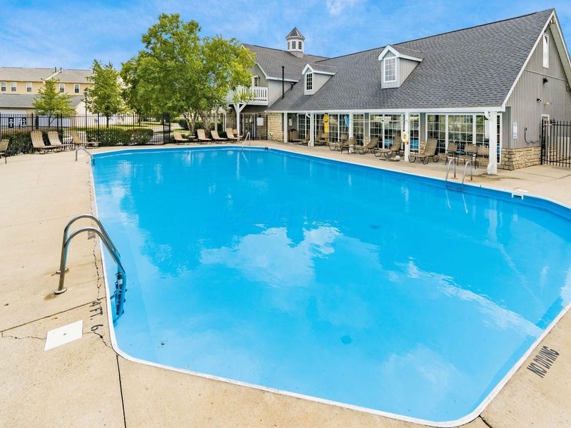 380 Oxford Oak Drive, Blacklick, OH 43004 Photo 17