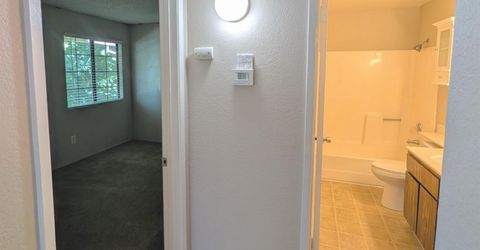7441 Auburn Oaks Ct #t 14, Unit T 14, Citrus Heights, CA 95621 Photo