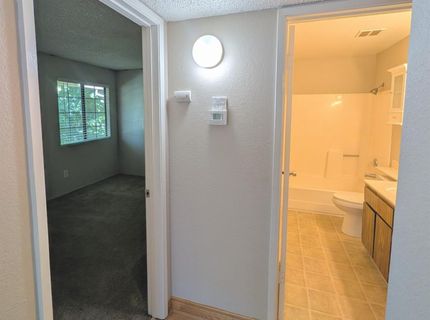7441 Auburn Oaks Ct #t 14, Unit T 14, Citrus Heights, CA 95621 Photo