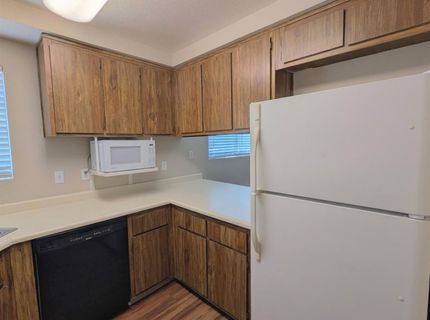 7441 Auburn Oaks Ct #t 14, Unit T 14, Citrus Heights, CA 95621 Photo