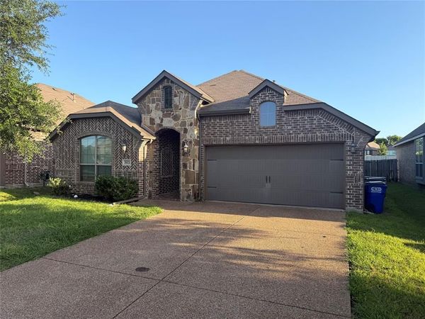 3021 Marble Falls Drive, Forney, TX 75126