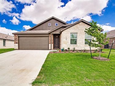 1300 Little Flock Drive, Fort Worth, TX 76036