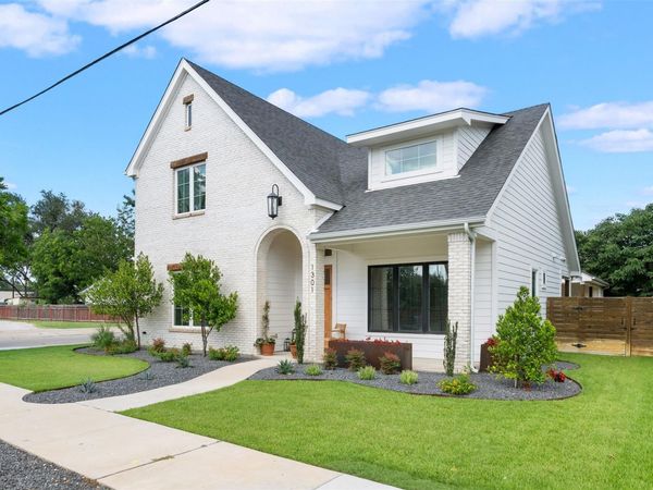 1301 West ST, Georgetown, TX 78626