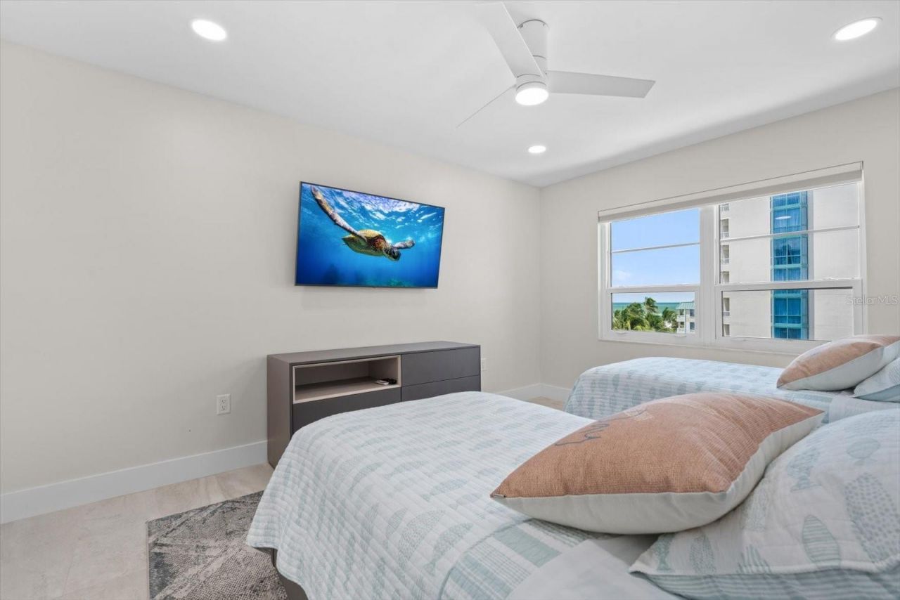 800 Benjamin Franklin Drive, Unit 505, Sarasota, FL 34236 Photo
