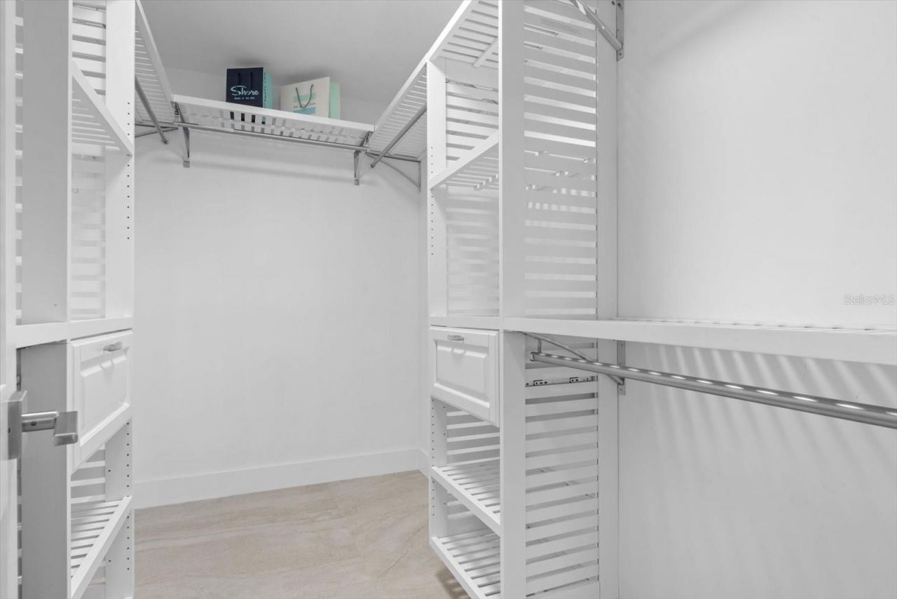 800 Benjamin Franklin Drive, Unit 505, Sarasota, FL 34236 Photo