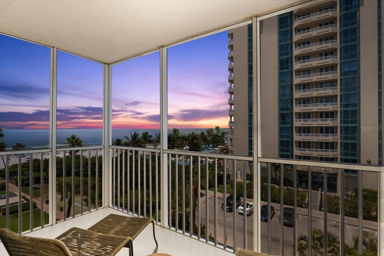 800 Benjamin Franklin Drive, Unit 505, Sarasota, FL 34236 Photo